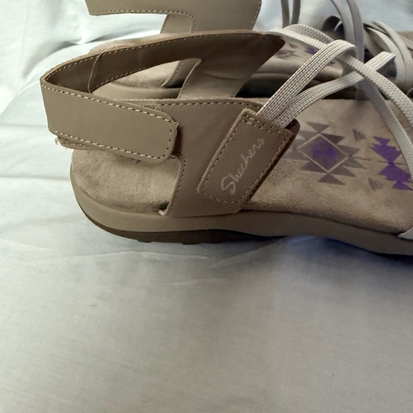 Skechers Women's Sandals in Taupe and Light Gray - Picture 7 of 8